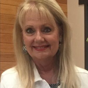 Meet your Posher, Elaine